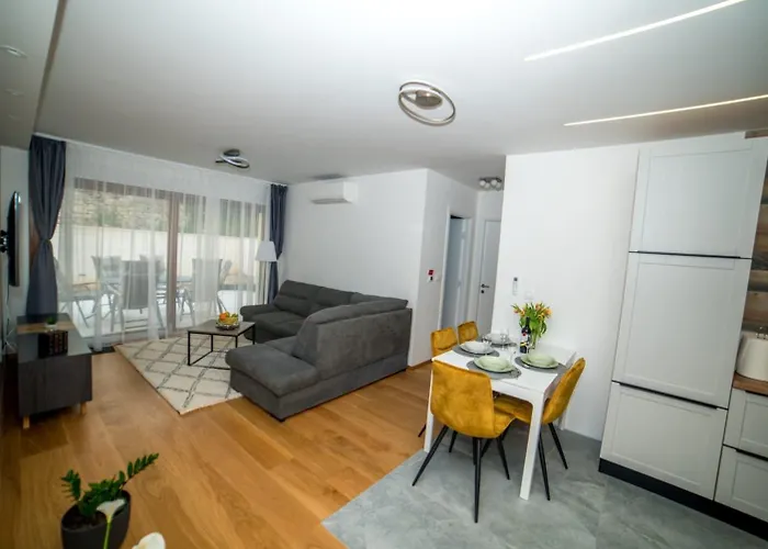Apartman Lil *